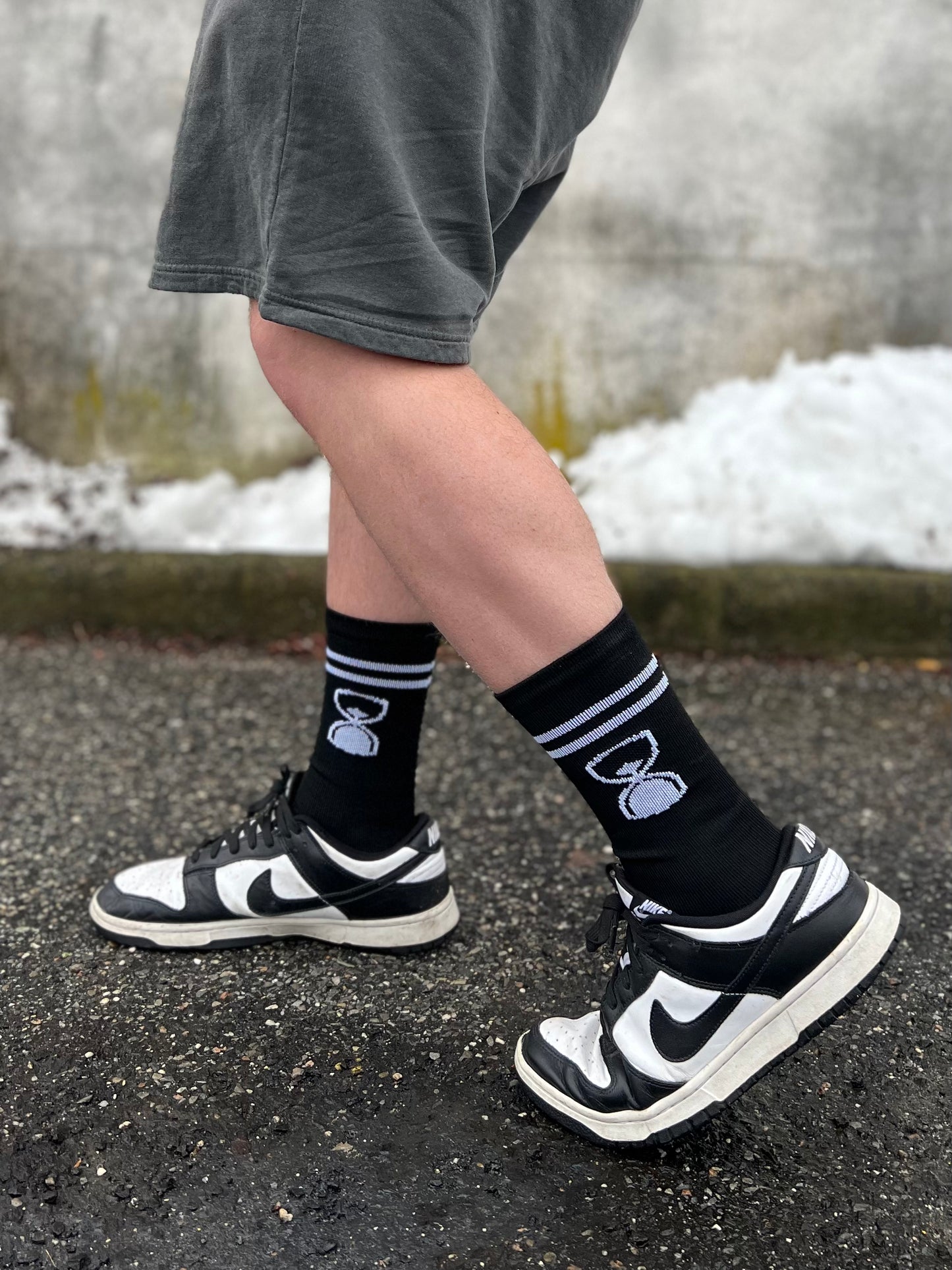 Hourglass Crew Socks